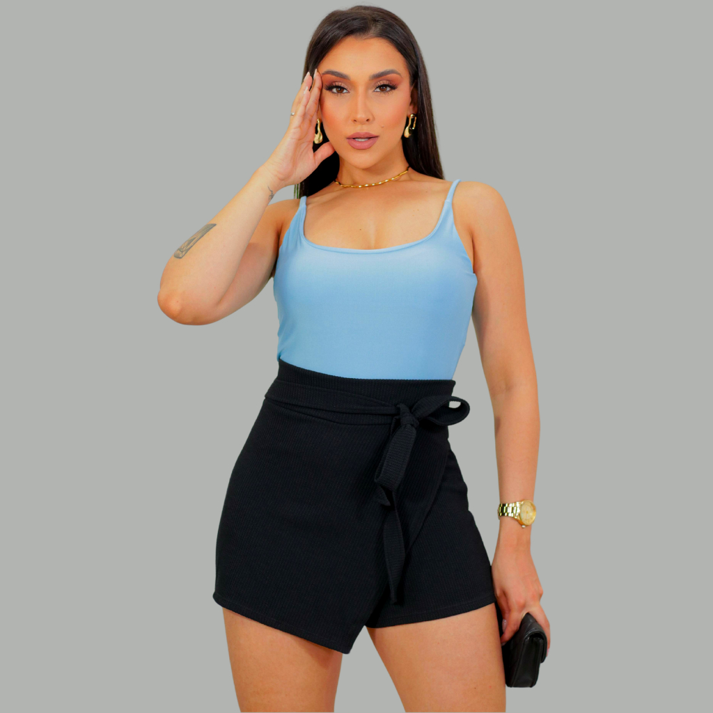 SHORT SAIA FEMININO LAÇO FRONTAL DETALHE ASSIMÉTRICO CINTURA ALTA