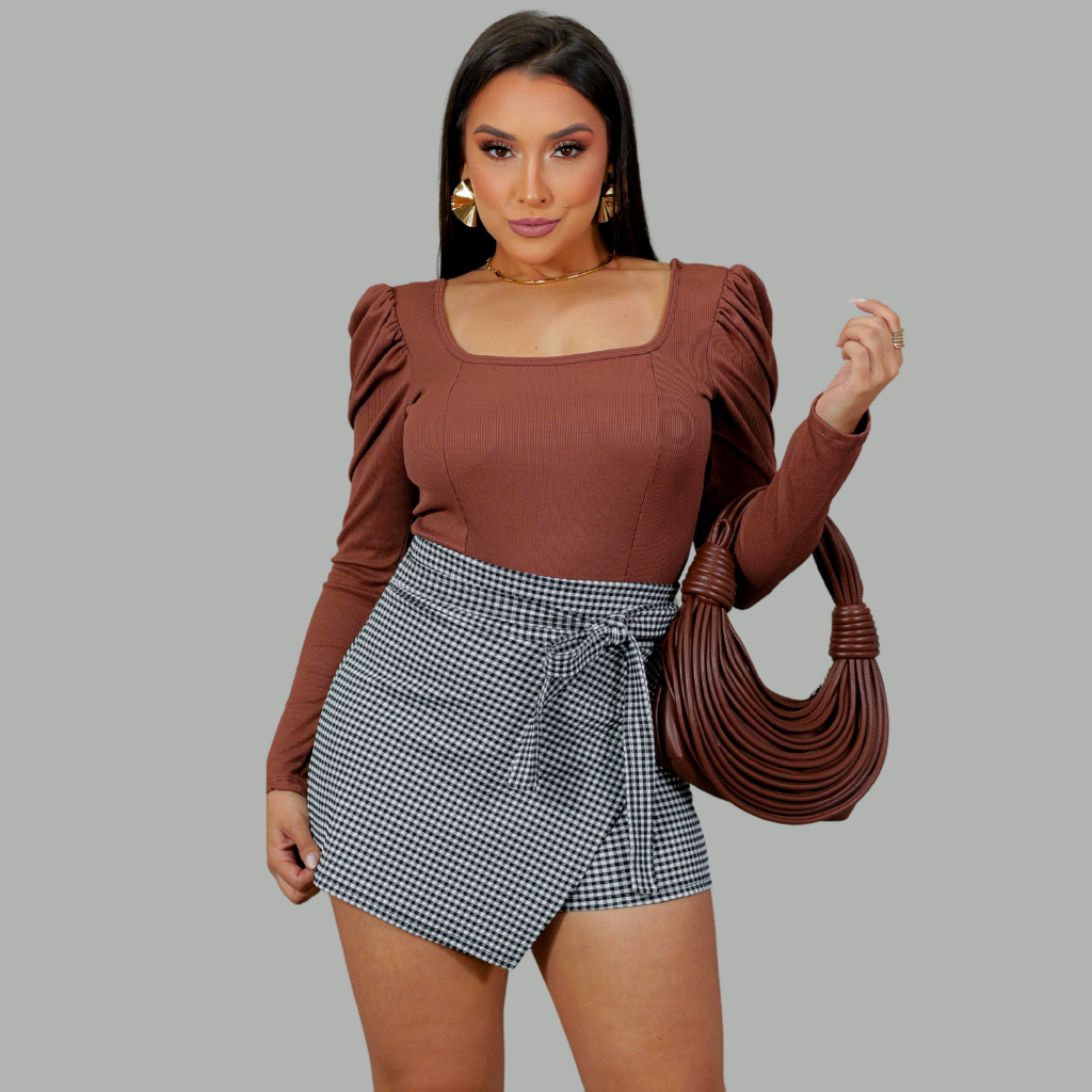 SHORT SAIA FEMININO LAÇO FRONTAL DETALHE ASSIMÉTRICO CINTURA ALTA