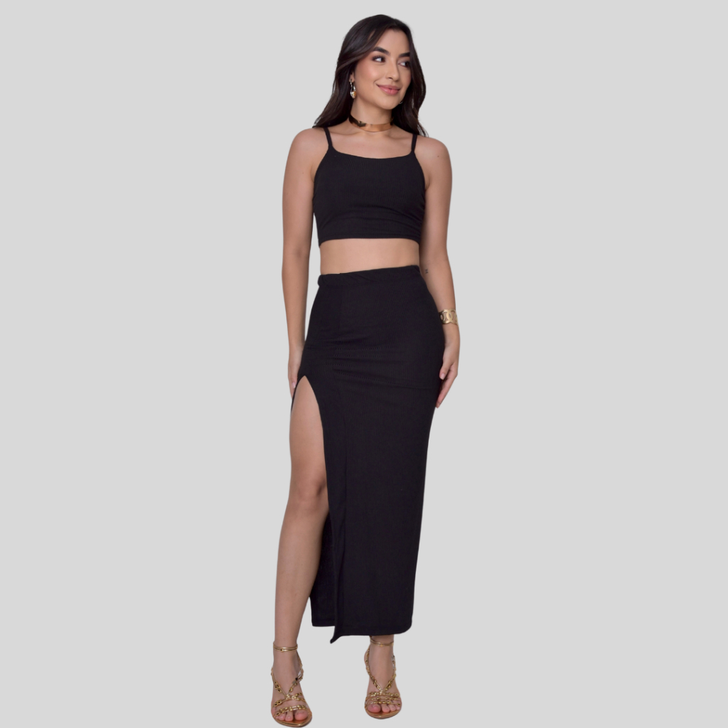 Conjunto Feminino Cropped Canelado e Saia Longa com Fenda – Justo, Estiloso e Confortável